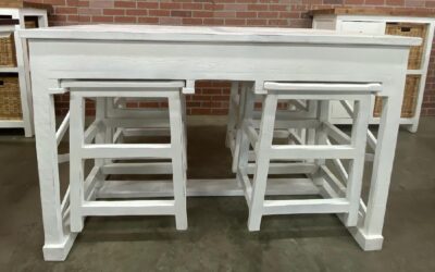 Kitchen Island w/Four Stools/ Antique White